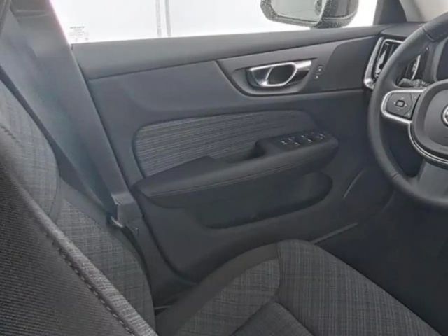 Volvo V60 Core
