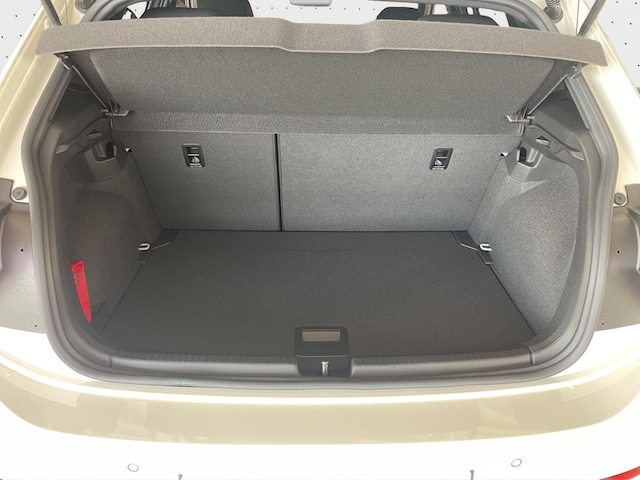 Volkswagen Polo DSG R-Line