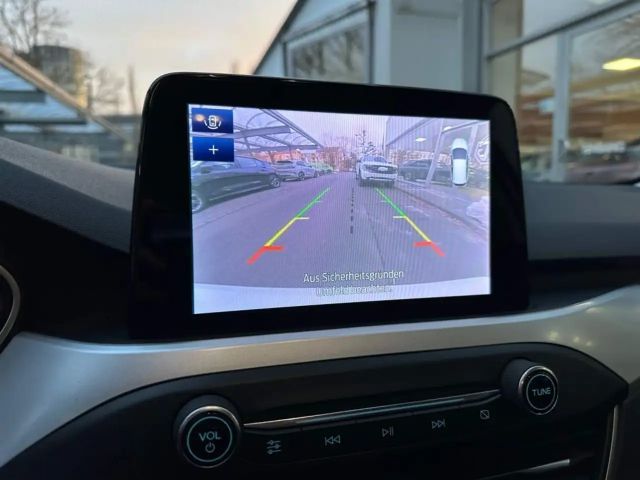 Ford Focus Cool & Connect Wagon