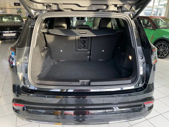 Renault Espace E-Tech Hybrid Techno