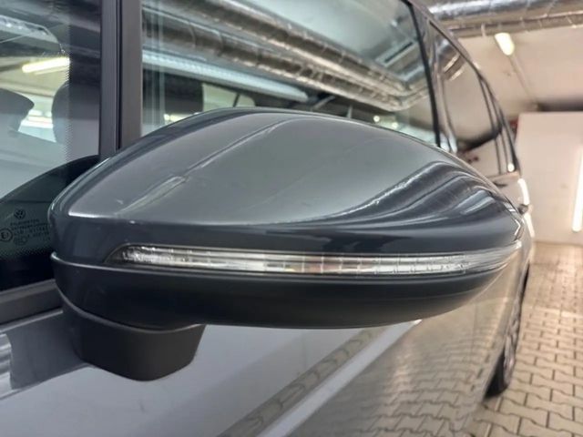 Volkswagen Touran DSG Move