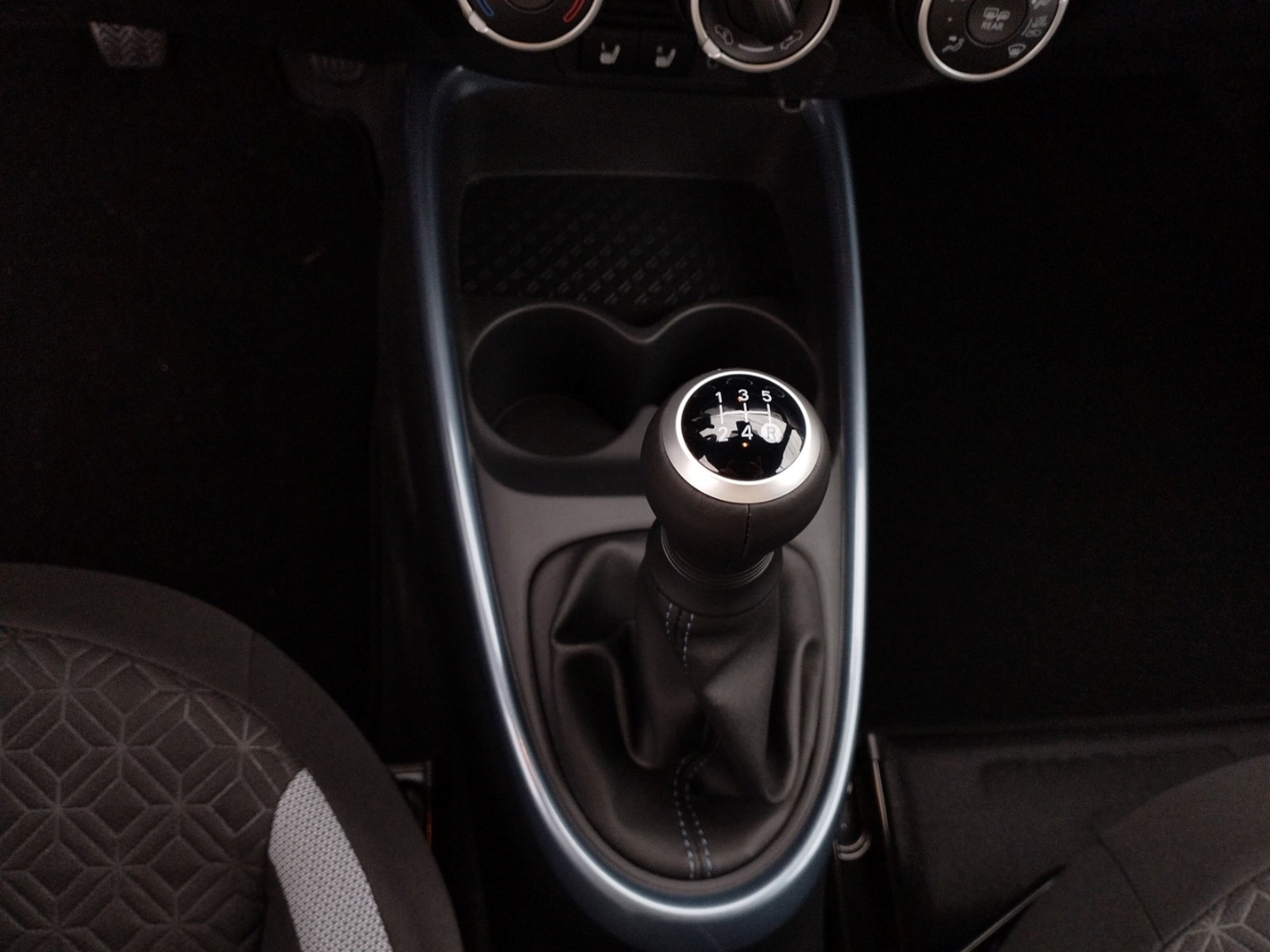 Toyota Aygo X 5-deurs Basis