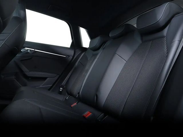 Audi A3 Hybride S-Line Sedan
