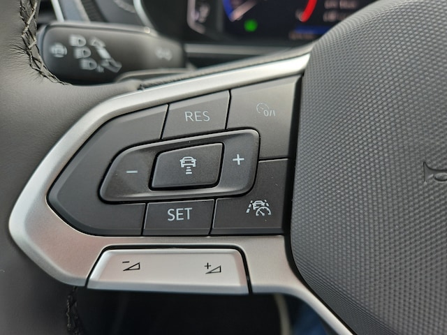 Volkswagen T-Cross 1.0 TSI DSG R-Line