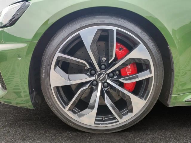 Audi RS4 Avant Quattro