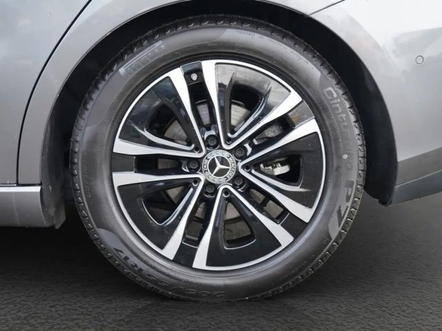 Mercedes-Benz B 200 B 200 d Progressive