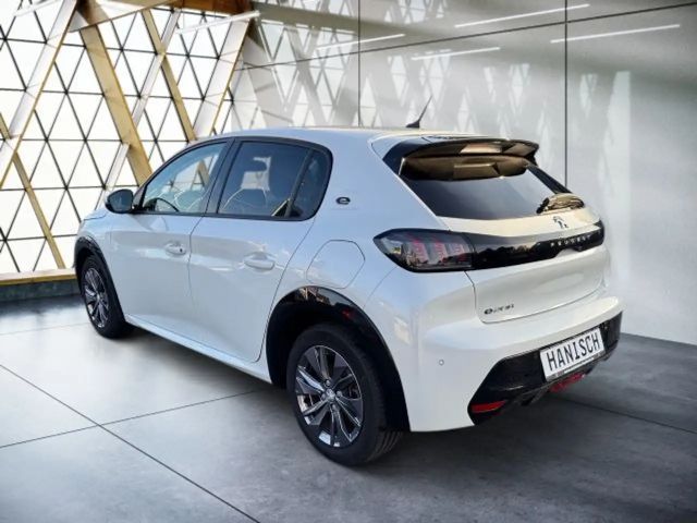 Peugeot 208 Allure Pack