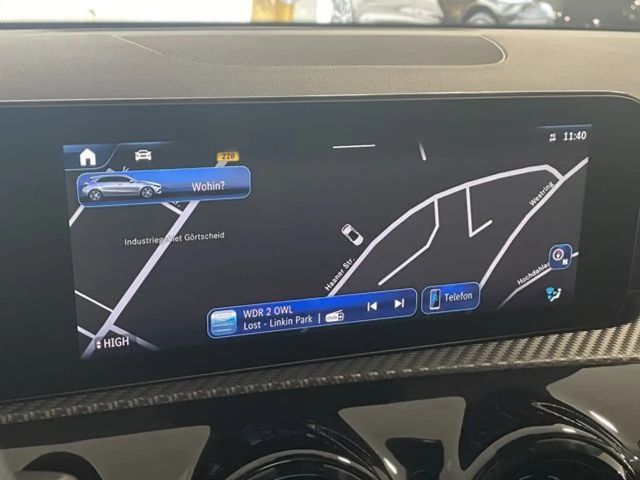 Mercedes-Benz A 180 A 180 d