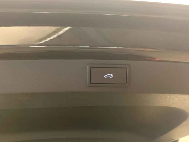 Skoda Karoq 1.5 TSI Selection