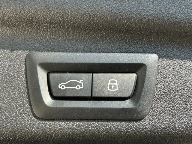 BMW 220 220i Active Tourer