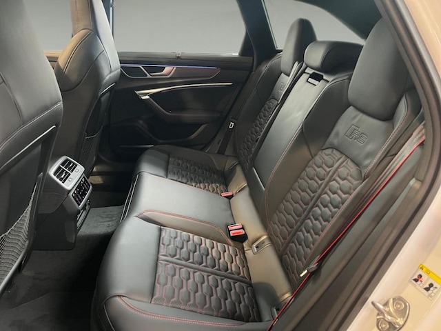 Audi RS6 Avant Quattro