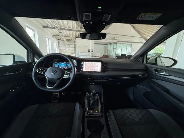 Volkswagen Golf 1.5 TSI R-Line Variant