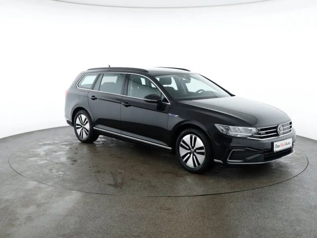 Volkswagen Passat GTE Variant