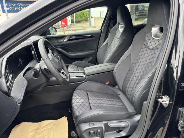 Volkswagen Passat 2.0 TDI DSG R-Line