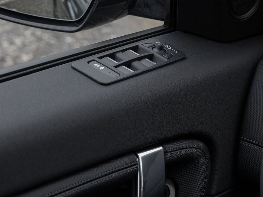 Land Rover Discovery Sport M5