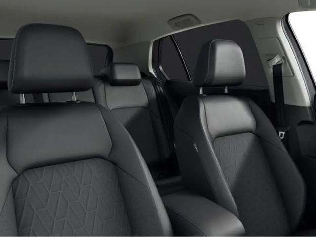 Volkswagen Golf 1.5 eTSI DSG