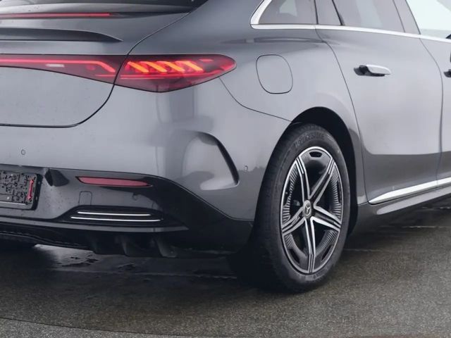 Mercedes-Benz EQE 300 AMG Line Sedan