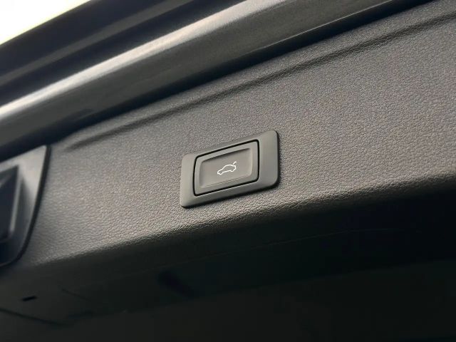 Audi A4 40 TFSI Avant Quattro S-Line