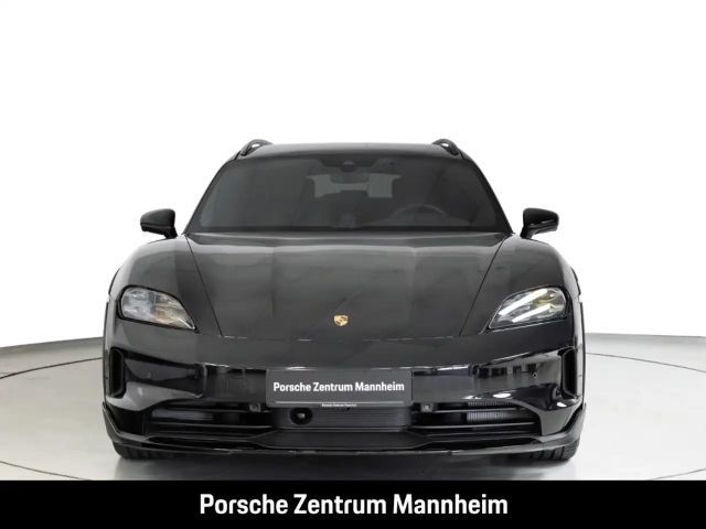 Porsche Taycan 4S Cross Turismo