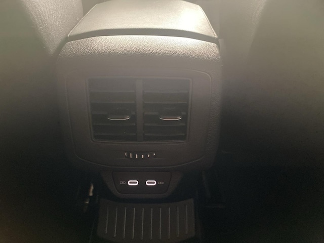 Volkswagen T-Roc 1.5 TSI Plus