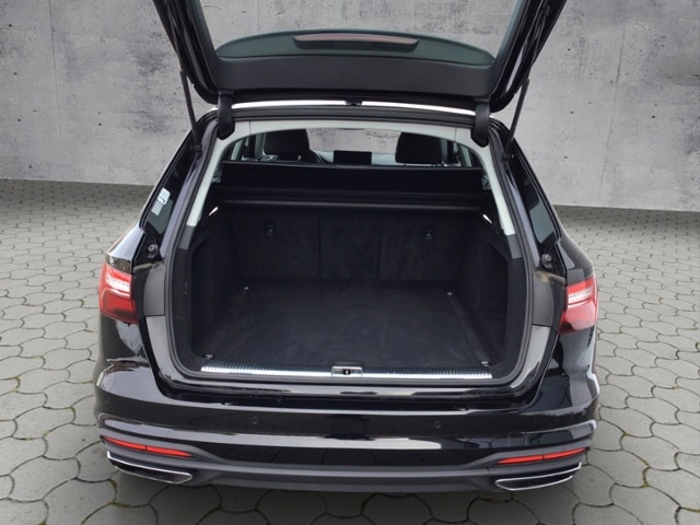 Audi A4 30 TDI Avant S-Tronic