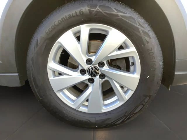 Volkswagen Taigo 1.0 TSI DSG Life