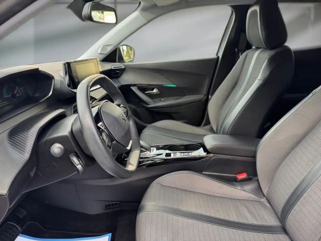 Peugeot E-2008 Allure Pack