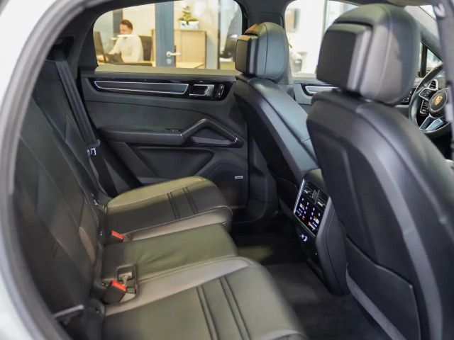 Porsche Cayenne Coupé GTS