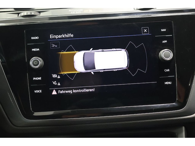 Volkswagen Touran 1.5 TSI DSG R-Line