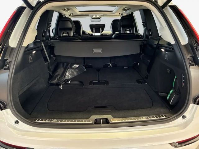 Volvo XC90 AWD Dark Plus T8