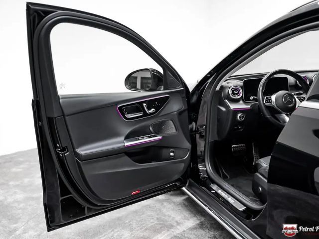 Mercedes-Benz C 220 4MATIC C 220 d