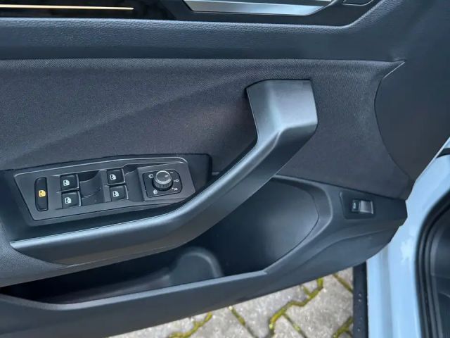 Volkswagen T-Roc 1.5 TSI Sport