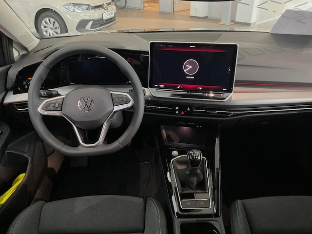 Volkswagen Golf Style