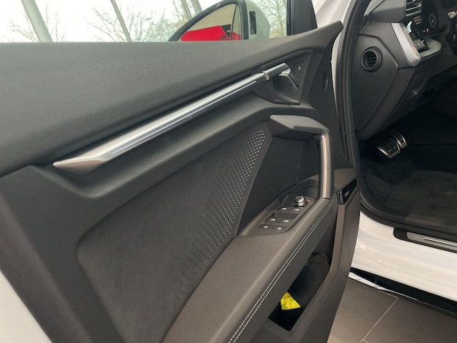 Audi A3 S-Line S-Tronic Sedan