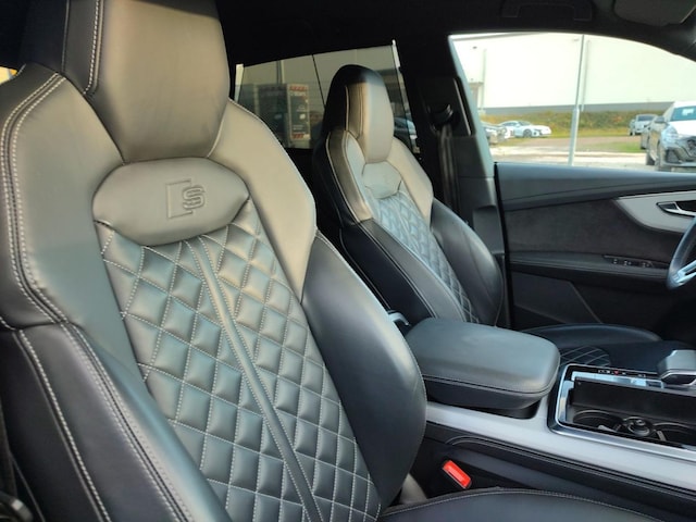 Audi Q8 55 TFSI Hybride Quattro