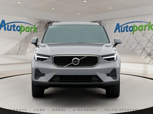 Volvo XC40 T2 Automatikgetriebe Essential