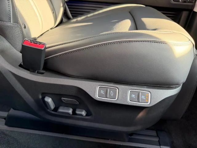 Hyundai Staria Prestige Hybrid 2WD Vollausstattung