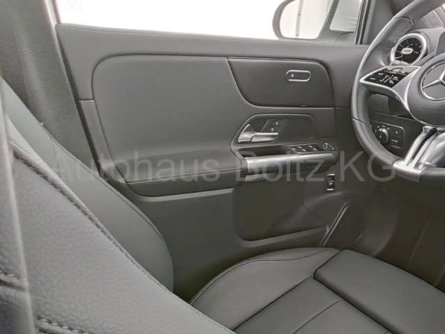 Mercedes-Benz GLA 180 Progressive