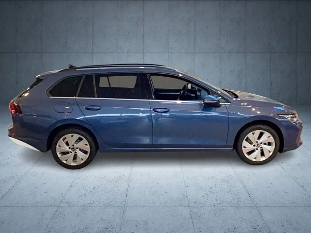 Volkswagen Golf DSG Style Variant