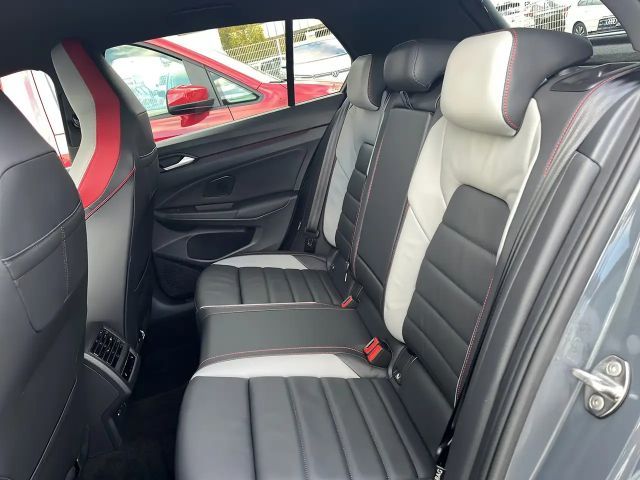 Volkswagen Golf DSG GTI Golf VIII Pro