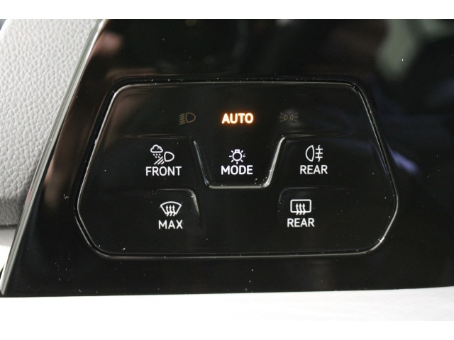 Volkswagen Golf 1.5 TSI Golf VIII Life