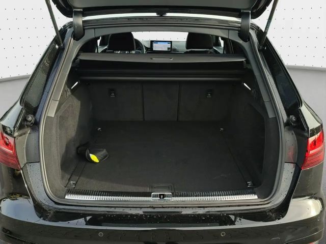 Audi A4 35 TFSI Competition S-Line