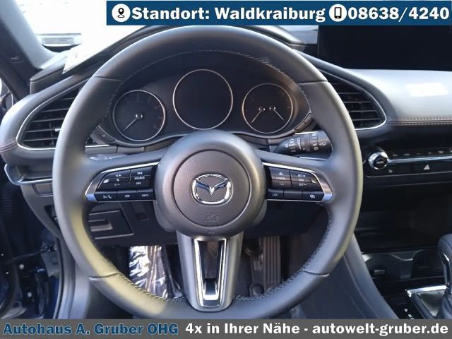 Mazda 3 Homura SkyActiv e-Skyactiv