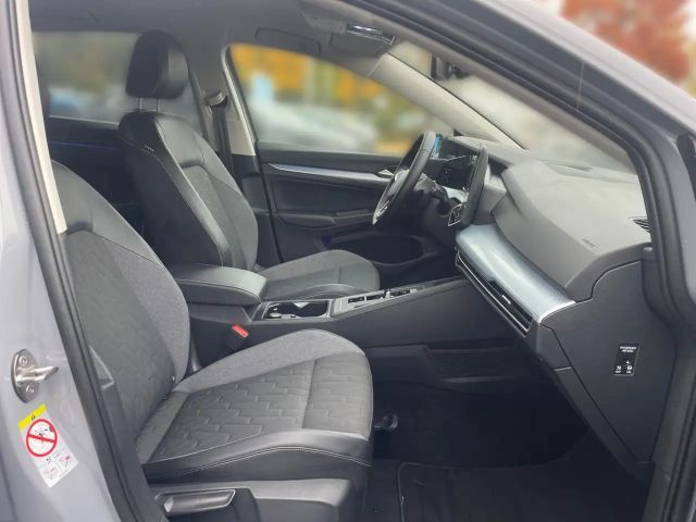 Volkswagen Golf DSG Golf VIII Plus