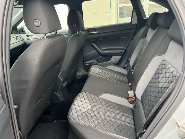 Volkswagen Taigo 1.5 TSI DSG R-Line Style