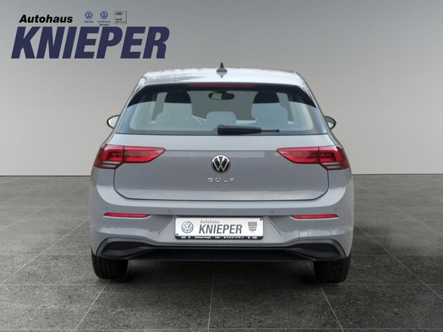 Volkswagen Golf Golf 1,0     BasisBT066 TSIM5F