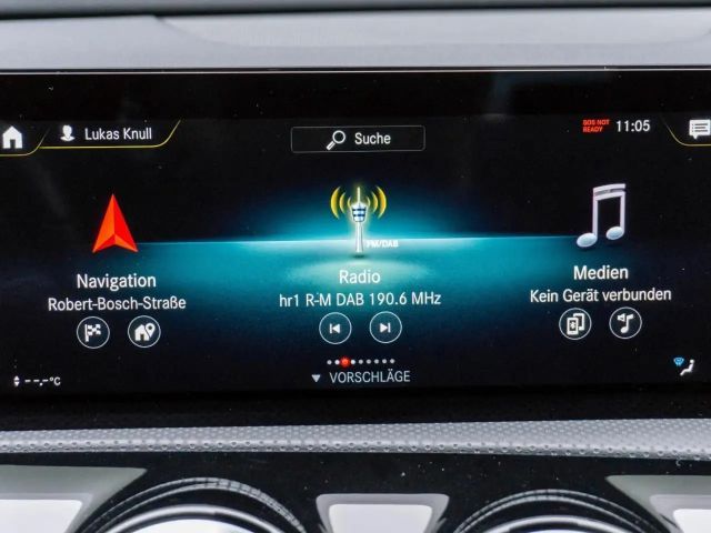 Mercedes-Benz A 250 A 250 e AMG Line