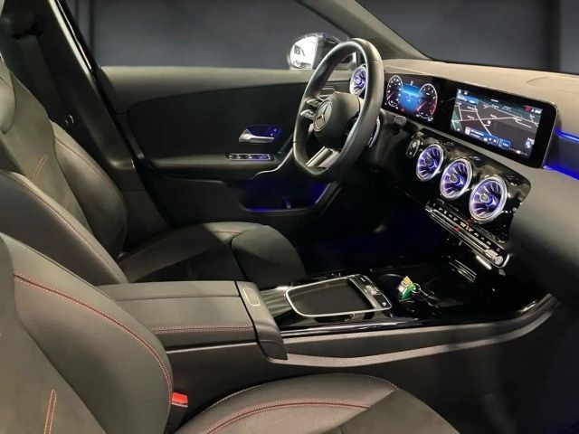 Mercedes-Benz A 200 AMG Line