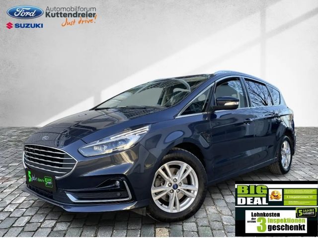 Ford S-Max Titanium