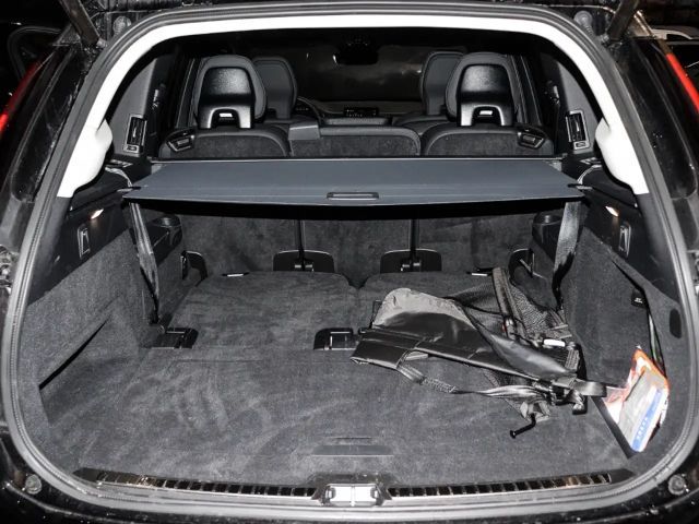 Volvo XC90 AWD Dark Plus Recharge